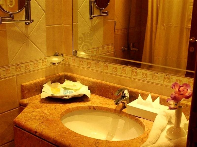 Zowar Alalami hotel 8