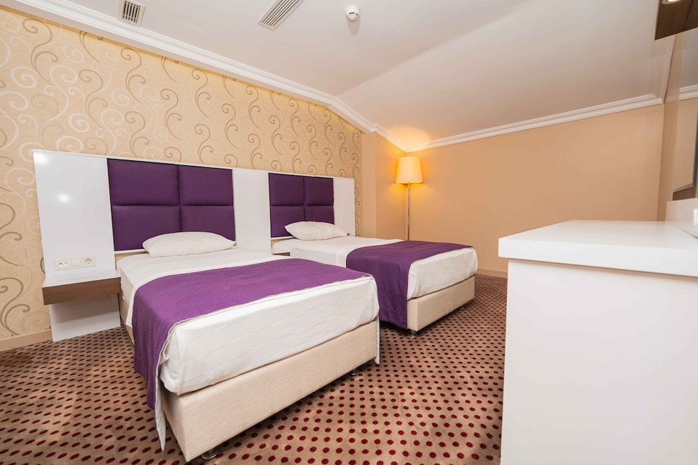 Boris Hotel 21