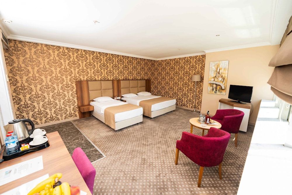 Boris Hotel 7