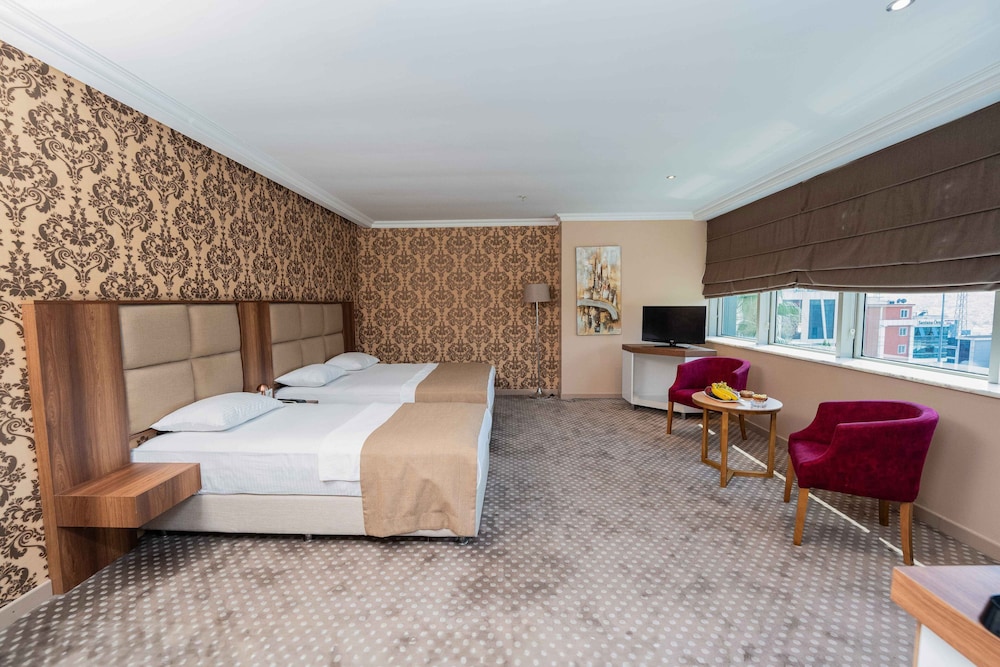 Boris Hotel 5