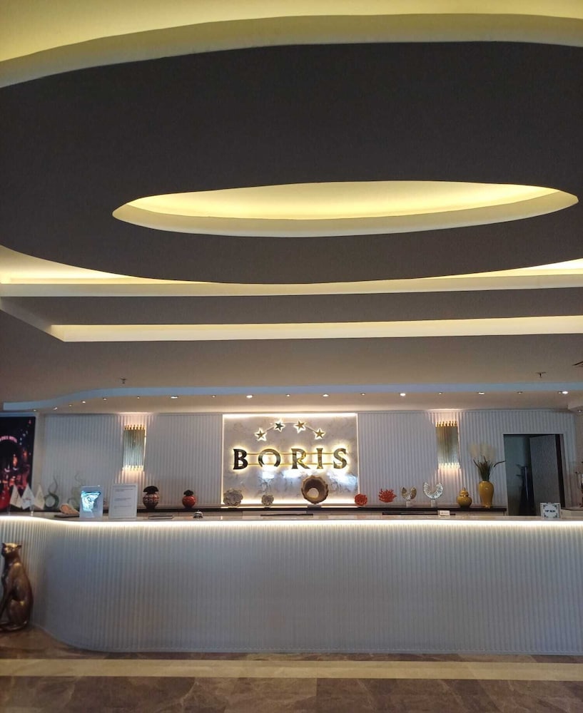 Boris Hotel 4