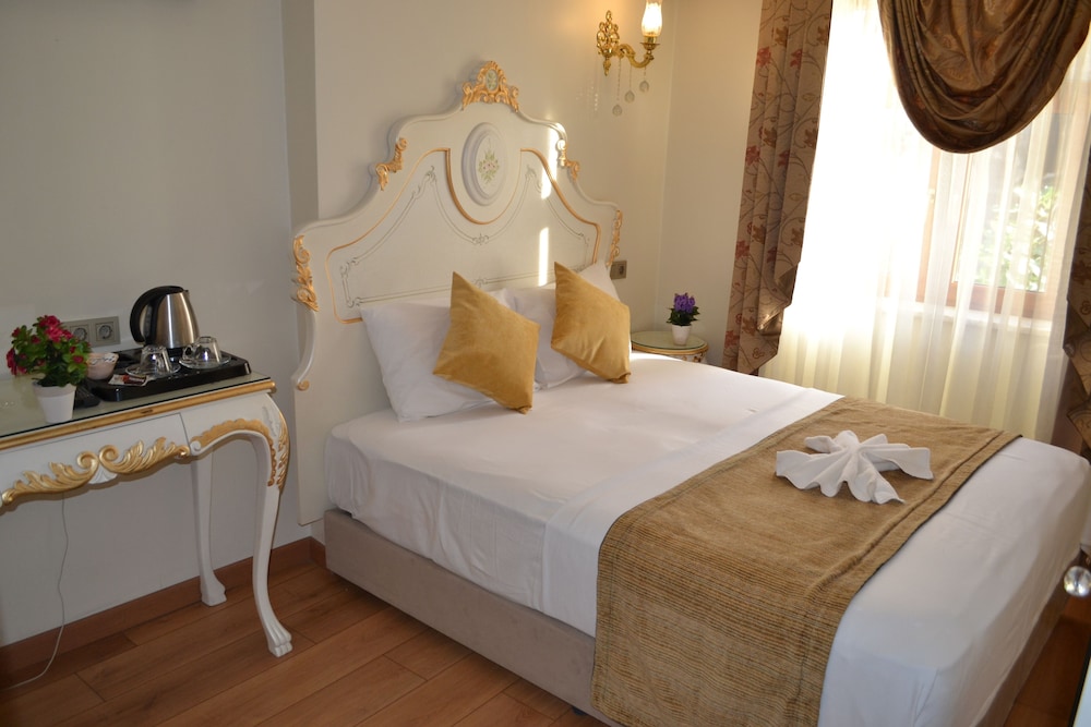 Galatower Hotel 9