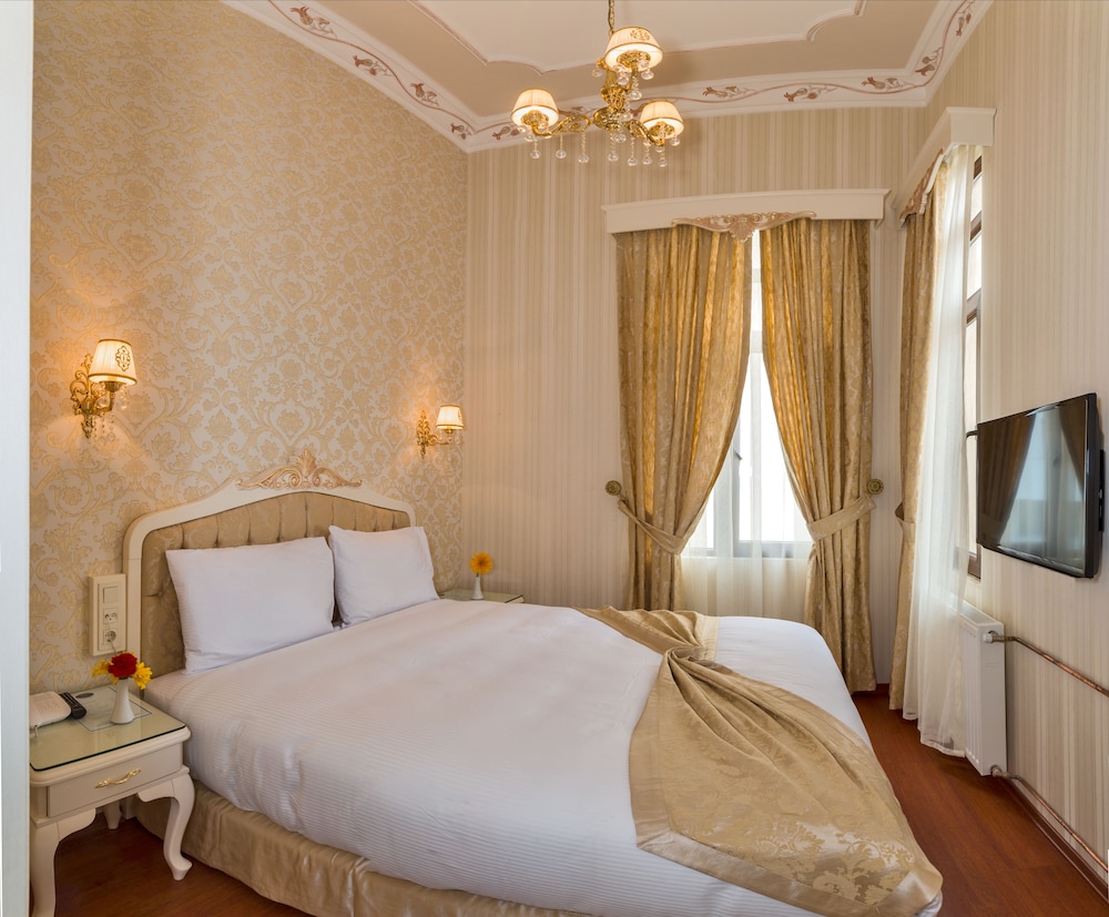 Enderun Hotel 15