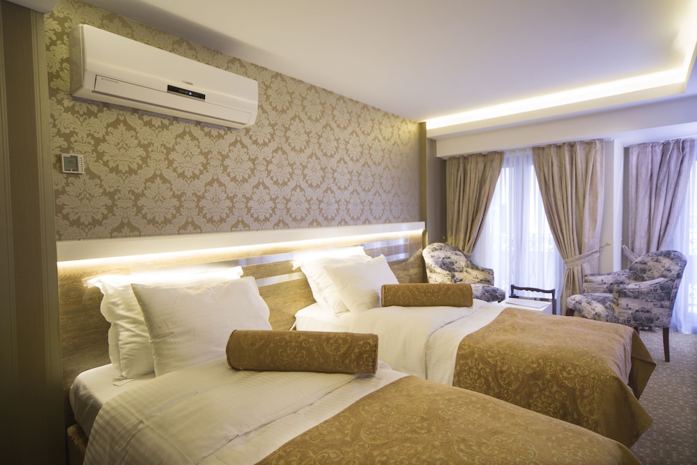 Golden Rain Hotel 12