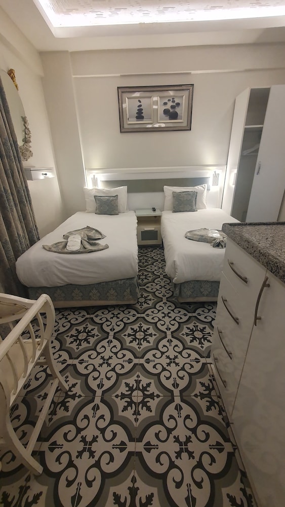 Lemon Residence 16