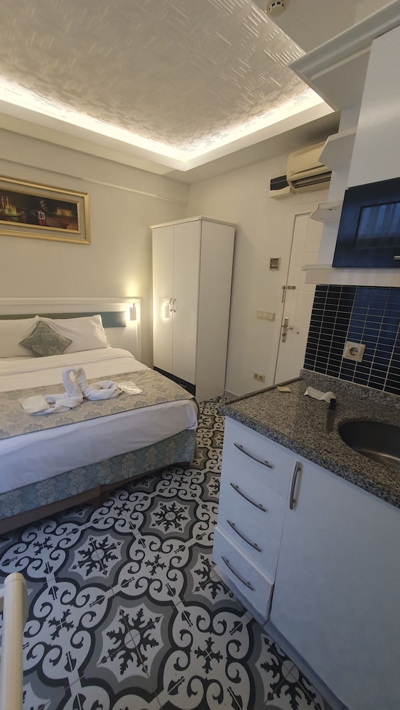 Lemon Residence 8
