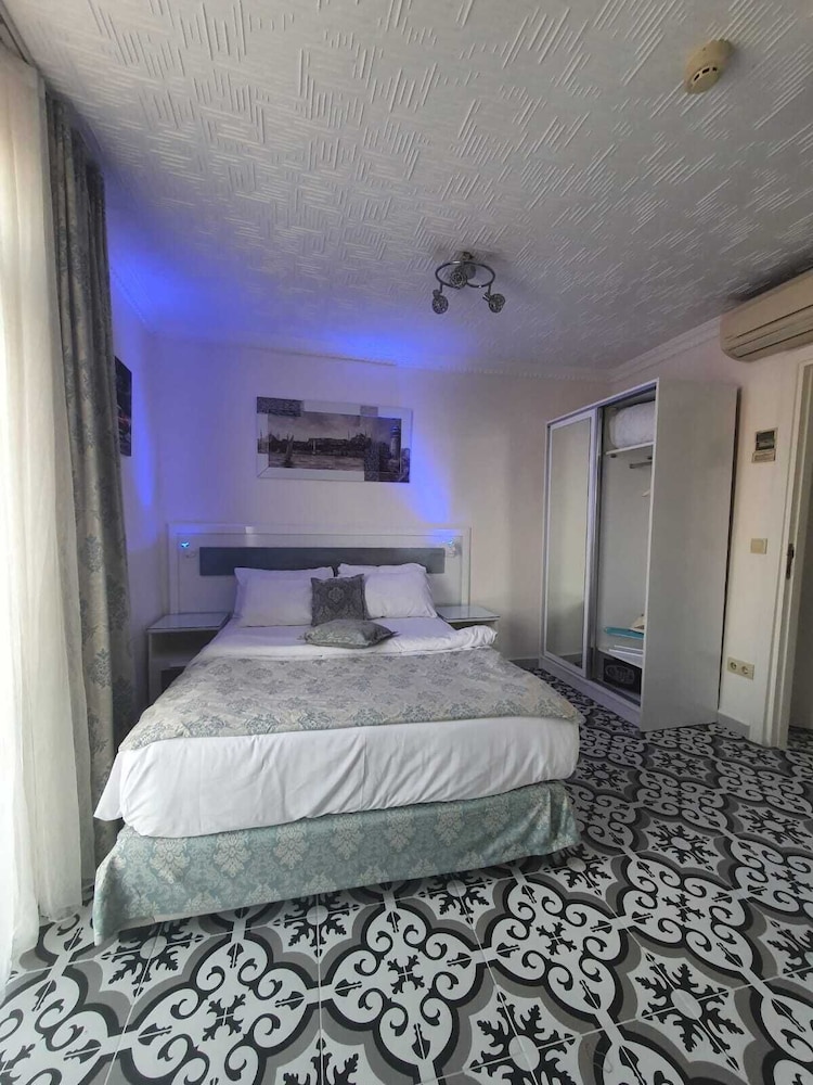 Lemon Residence 4
