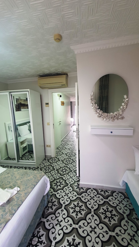 Lemon Residence 19