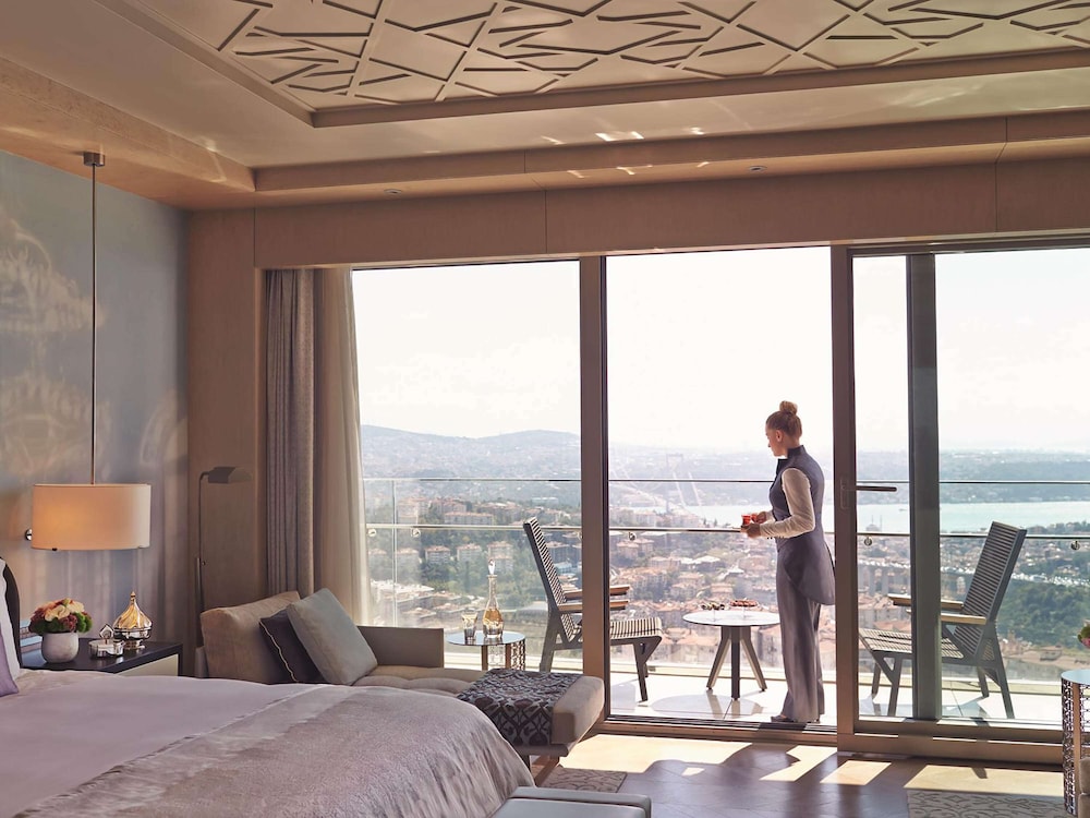 Raffles Istanbul 7