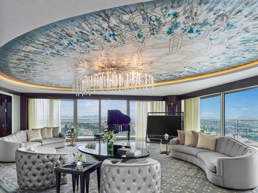 Raffles Istanbul 9