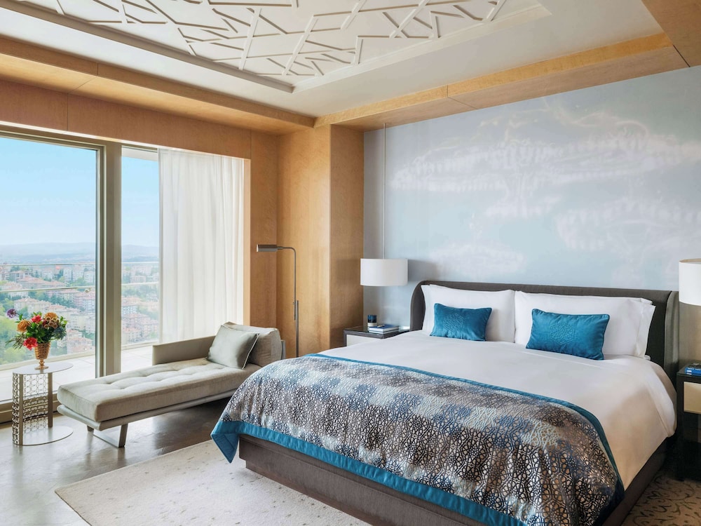 Raffles Istanbul 18