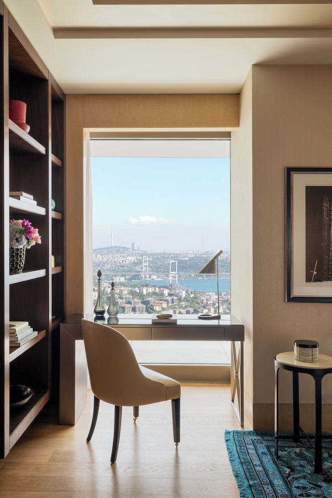 Raffles Istanbul 12
