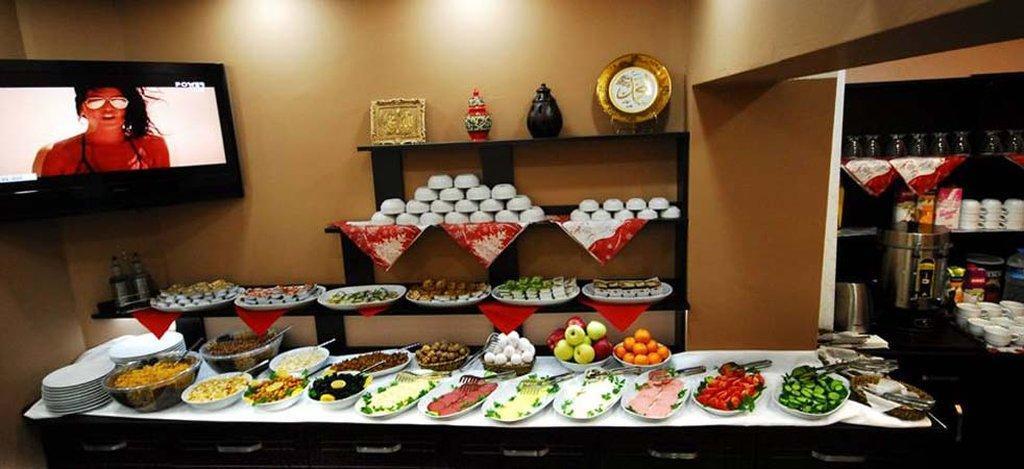 Comfort Hotel Taksim 10