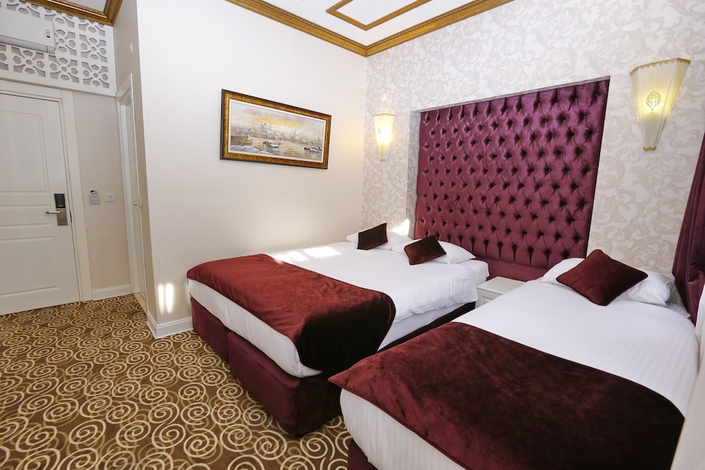 Diamond Royal Hotel 12