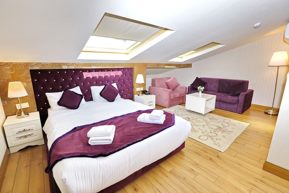Diamond Royal Hotel 19