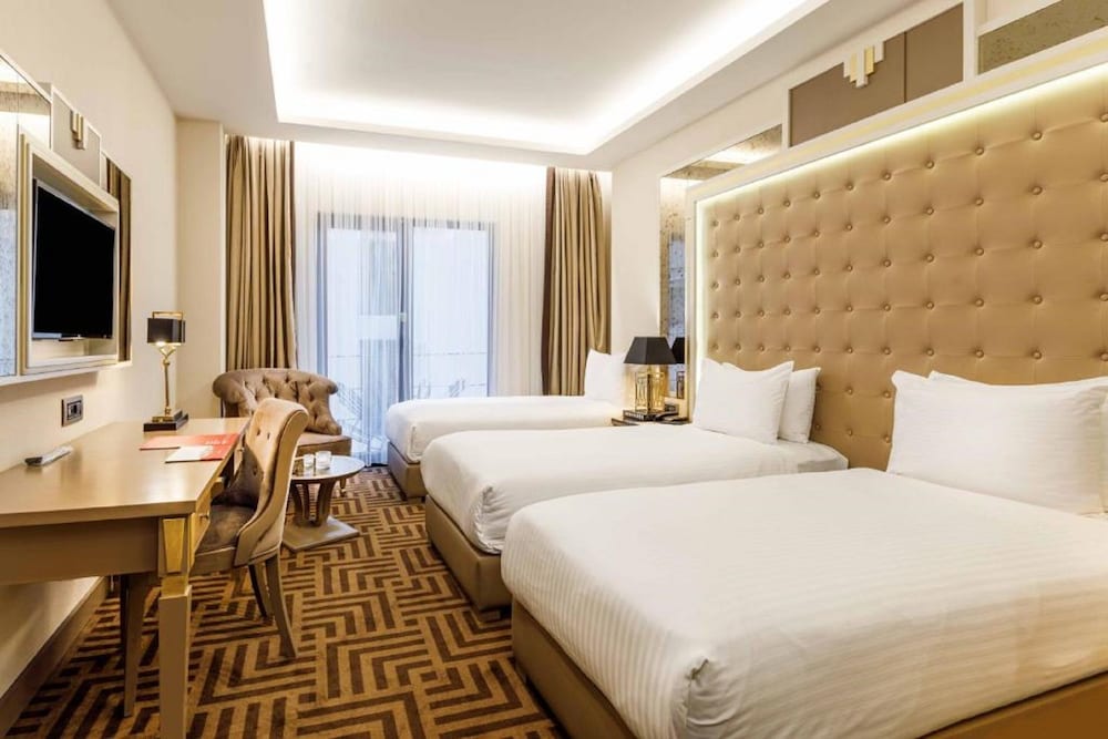 Ramada by Wyndham Istanbul Golden Horn 14