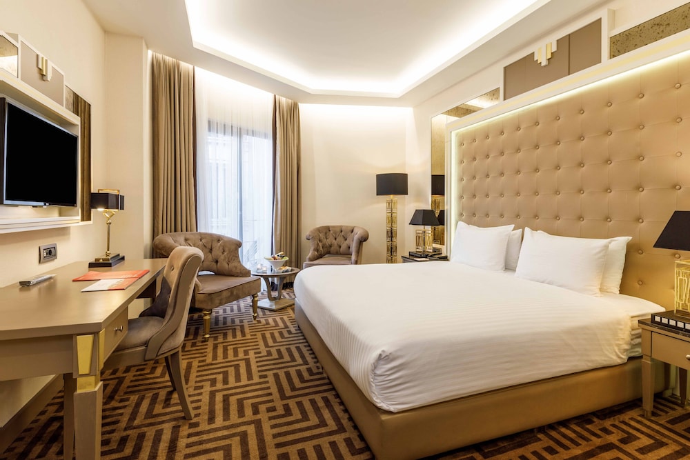 Ramada by Wyndham Istanbul Golden Horn 10