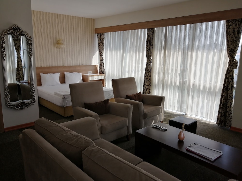 Nice Royal Otel 13