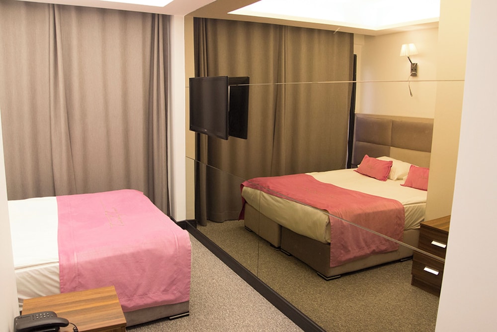 The 22 Hotel 17