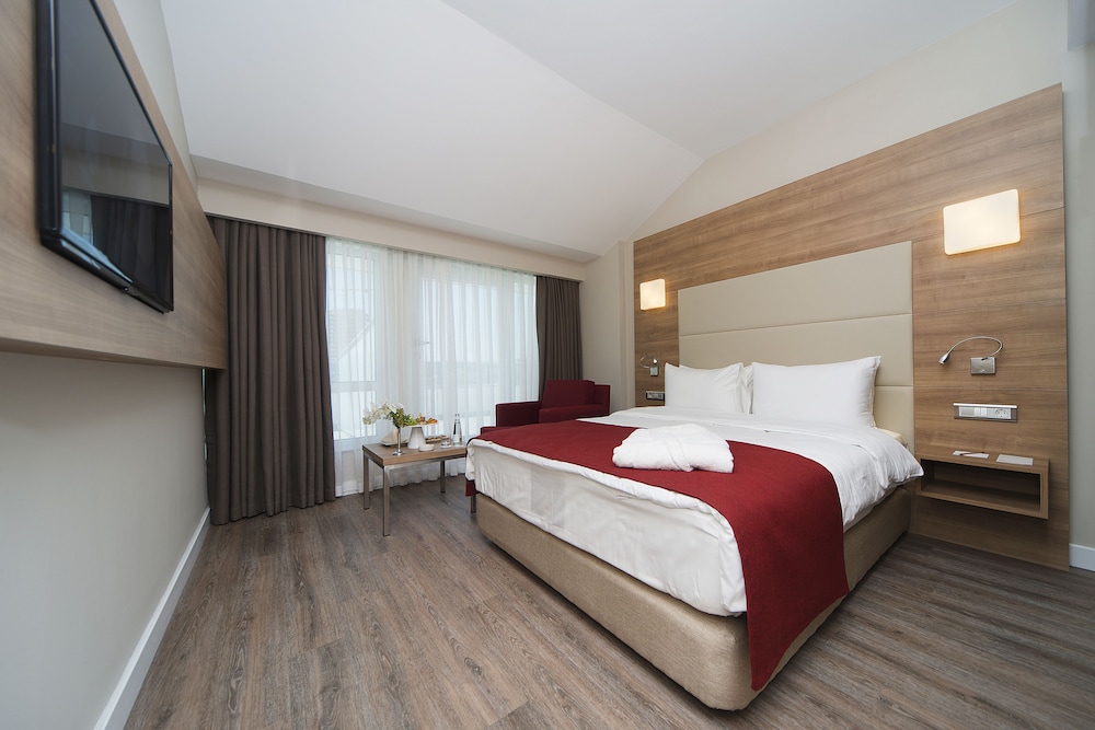 Ramada Encore by Wyndham Istanbul Kartal 15