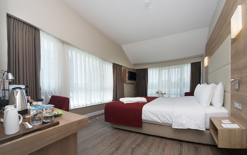 Ramada Encore by Wyndham Istanbul Kartal 16