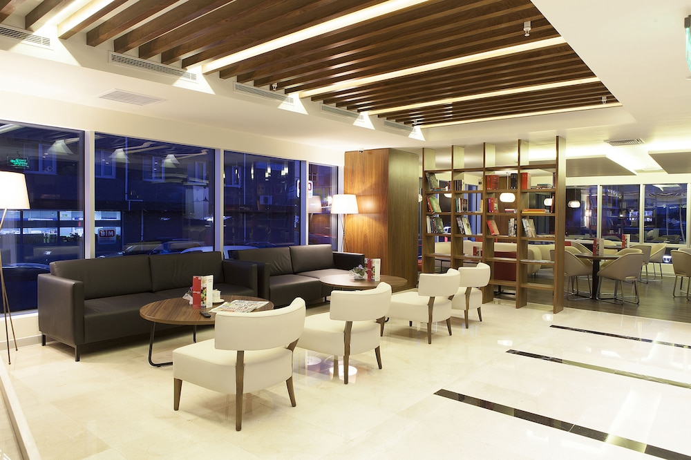 Ramada Encore by Wyndham Istanbul Kartal 9