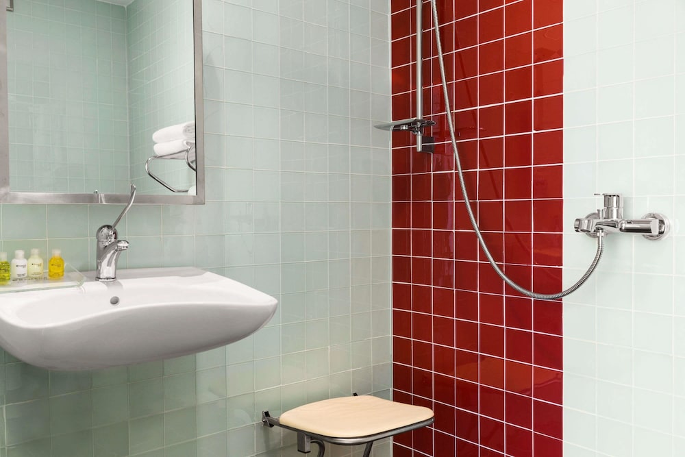 Ramada Encore by Wyndham Istanbul Kartal 23