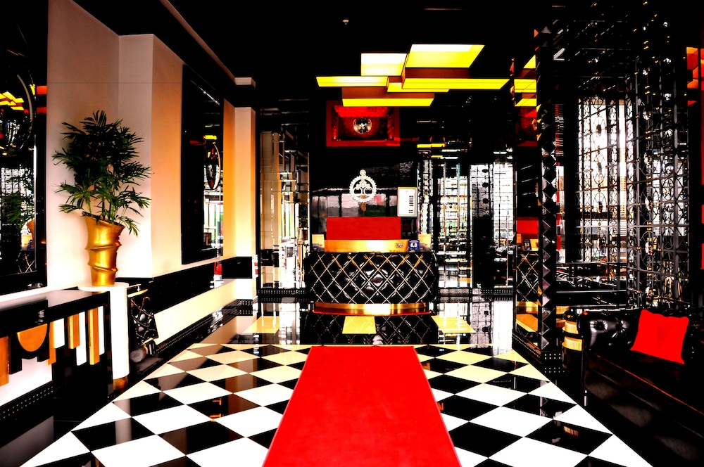 Ramada Hotel & Suites by Wyndham İstanbul Şişli 4