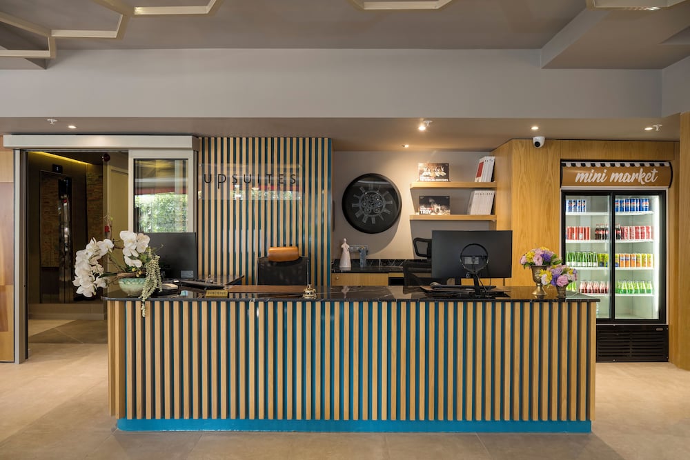 Upsuites Hotel 3