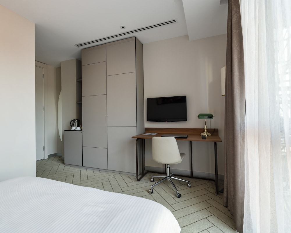 Upsuites Hotel 7