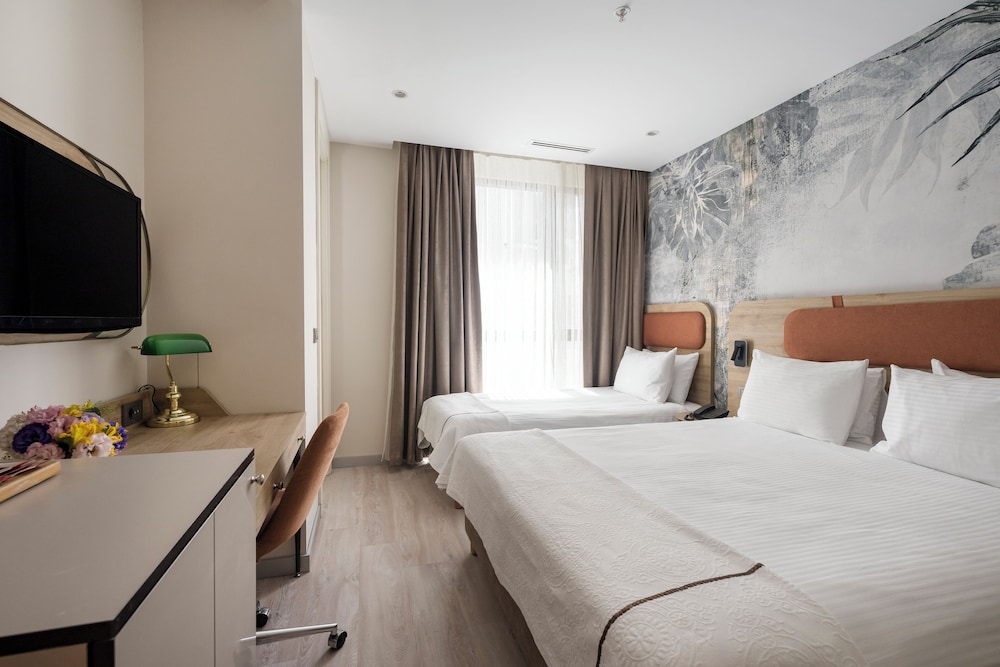 Upsuites Hotel 20