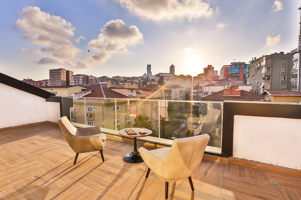 Business Life Boutique Hotel 15