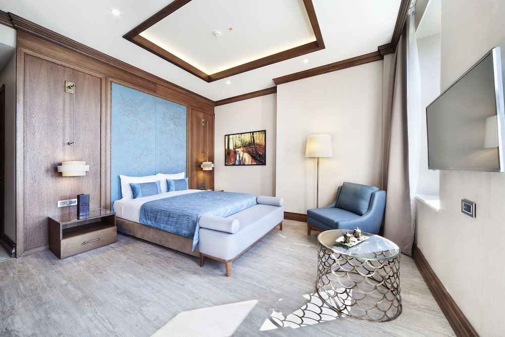 Grand Hotel de Pera 7