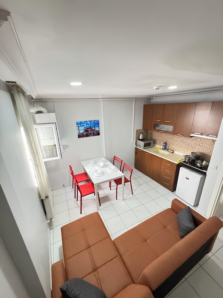 Istanbul Family Apartments 17