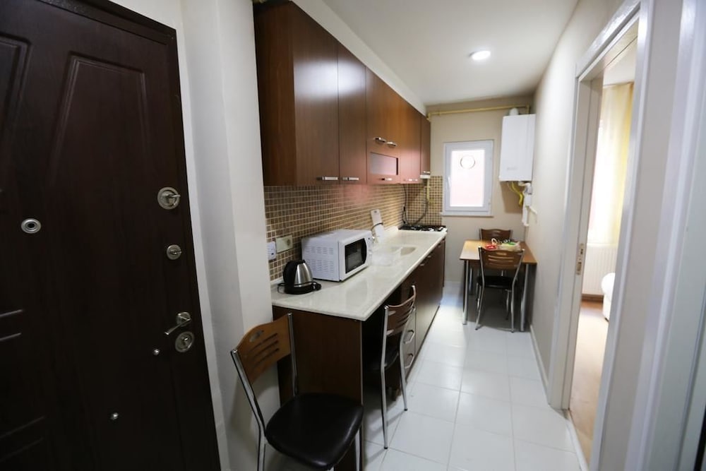 Istanbul Family Apartments 23