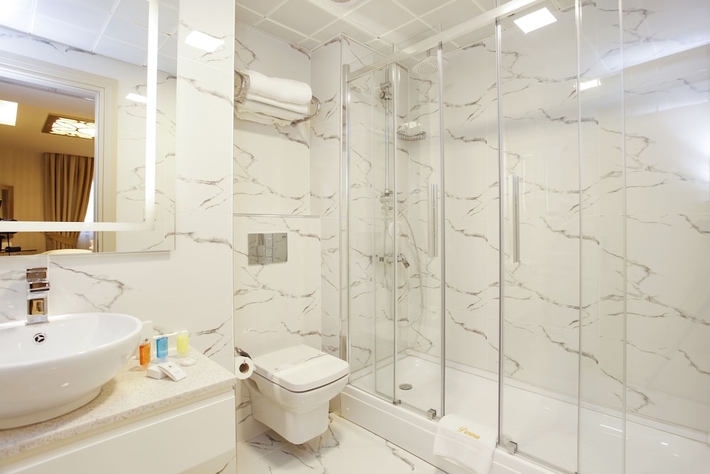 Parmada Hotel 6
