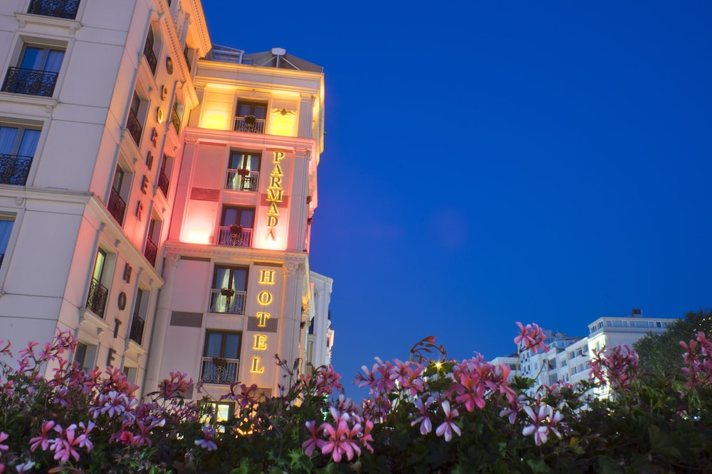 Parmada Hotel 1