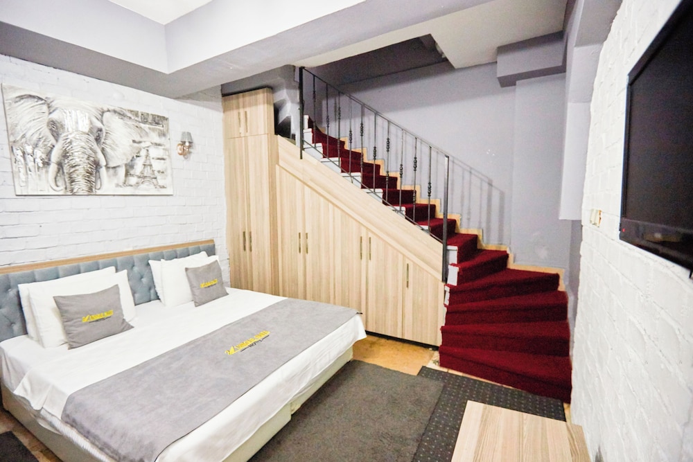 Taksim Unique Suites 23