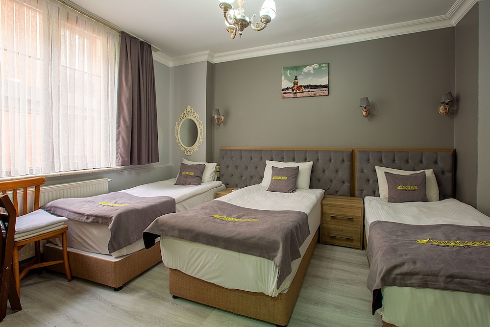 Taksim Unique Suites 19