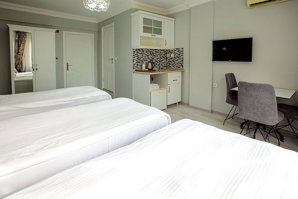 Taksim Unique Suites 11