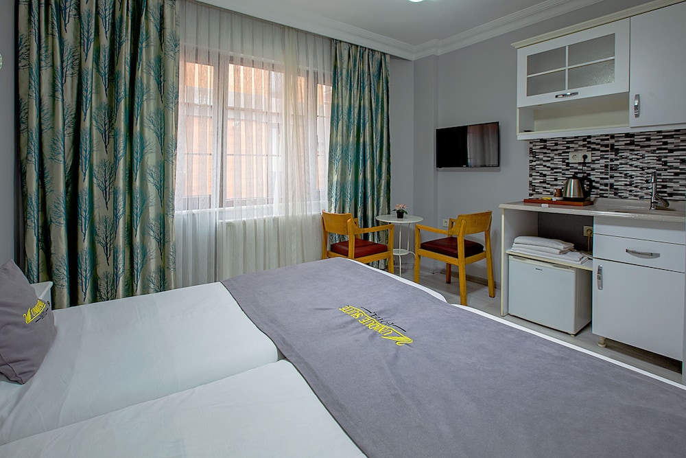 Taksim Unique Suites 13