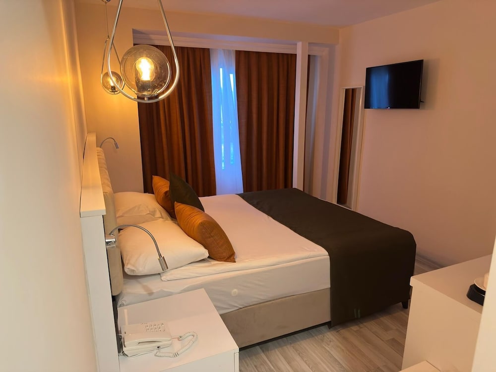 Aura Boutique Hotel 14