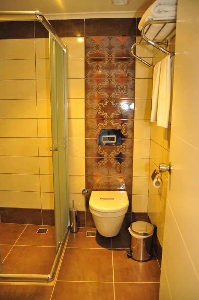 Aura Boutique Hotel 23