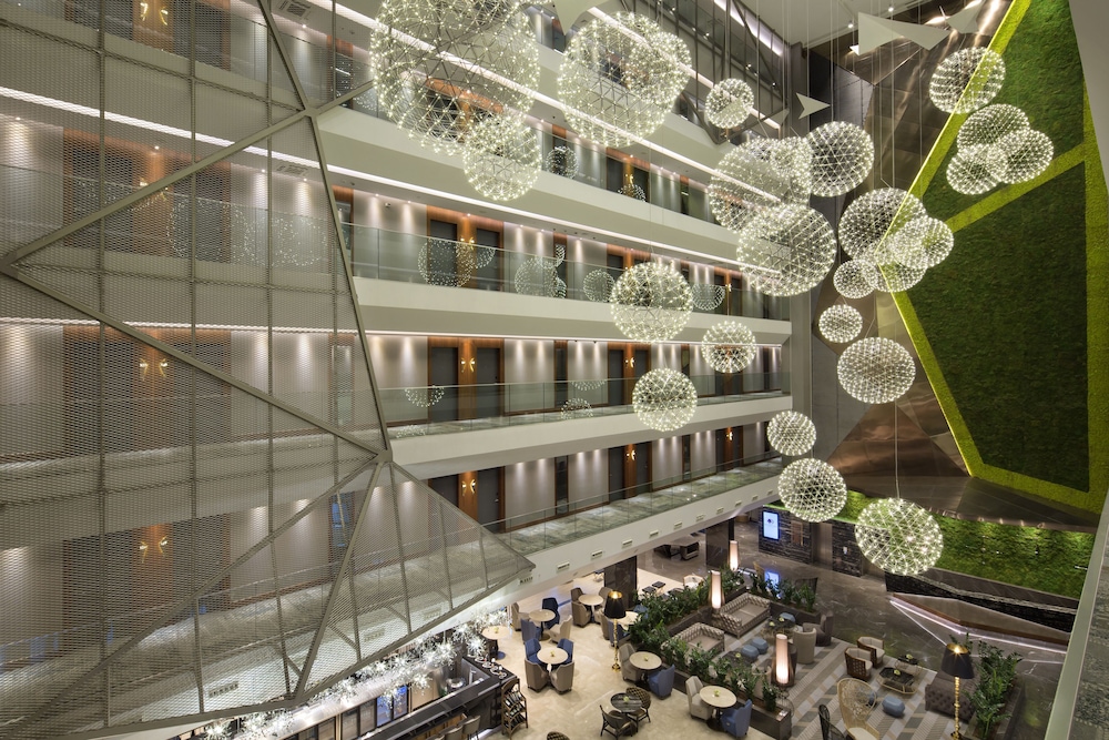 DoubleTree by Hilton Hotel Istanbul - Piyalepasa 3