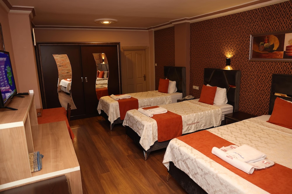 Adana Saray 22