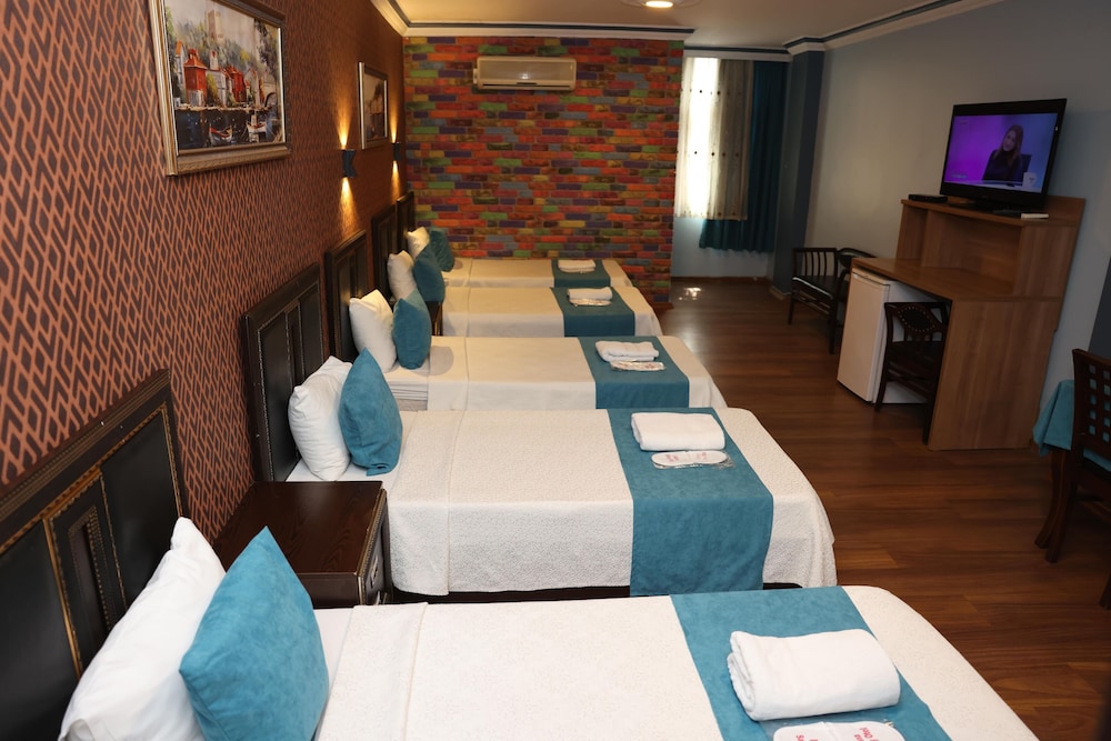 Adana Saray 12