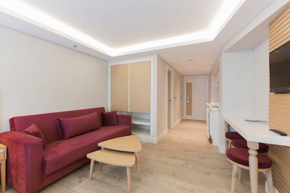 Carina Park Suites Nisantasi 10