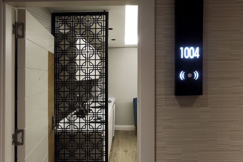 Carina Park Suites Nisantasi 17