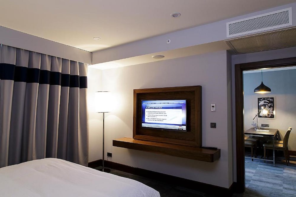 BOF Hotels Business 9