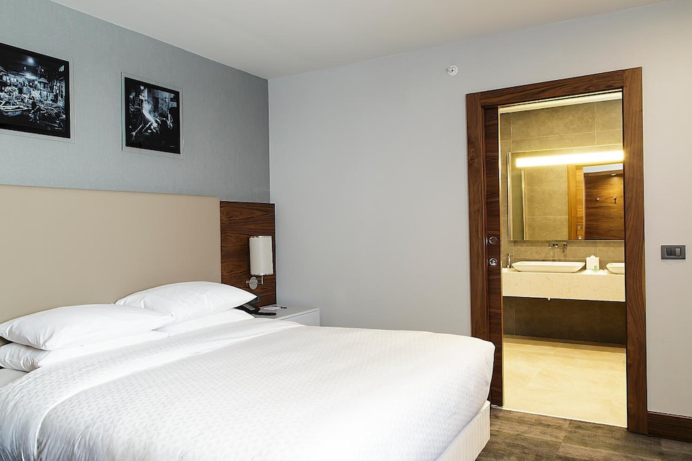 BOF Hotels Business 16